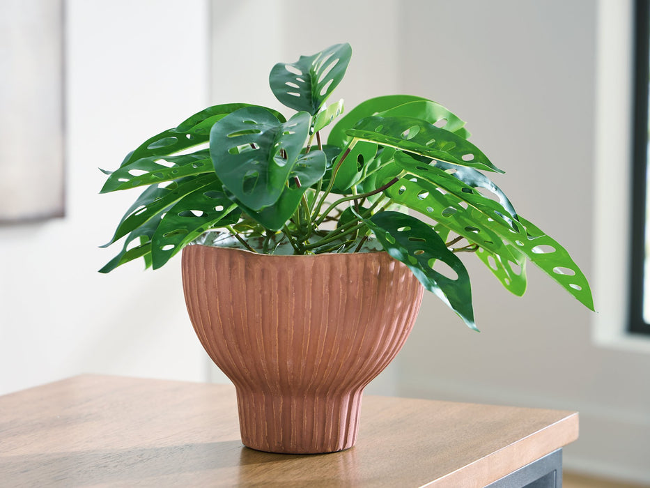 Orban Vase - Smokey Mountain Furniture (NC)