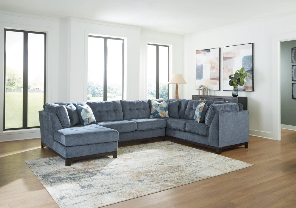 Maxon Place Sectional with Chaise - Smokey Mountain Furniture (NC)