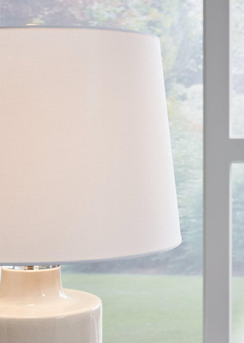 Cylener Table Lamp - Smokey Mountain Furniture (NC)