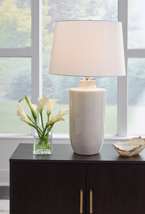 Cylener Table Lamp - Smokey Mountain Furniture (NC)