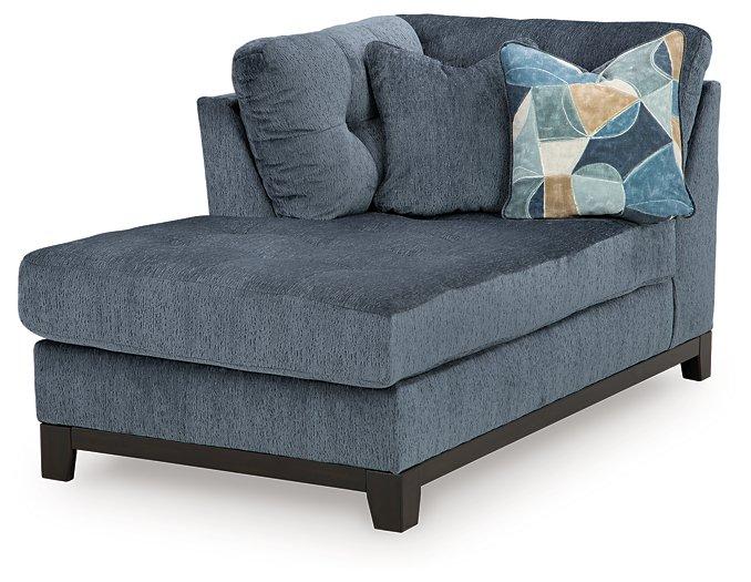 Maxon Place Sectional with Chaise - Smokey Mountain Furniture (NC)