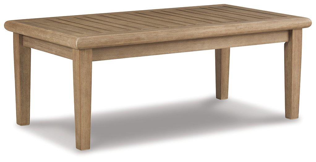 Gerianne Coffee Table - Smokey Mountain Furniture (NC)