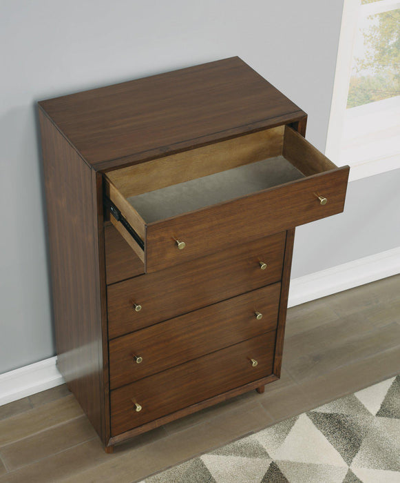 Flexsteel Wynwood Ludwig Drawer Chest in Medium Brown