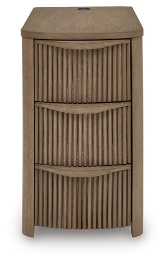 Camdill Chairside End Table - Smokey Mountain Furniture (NC)