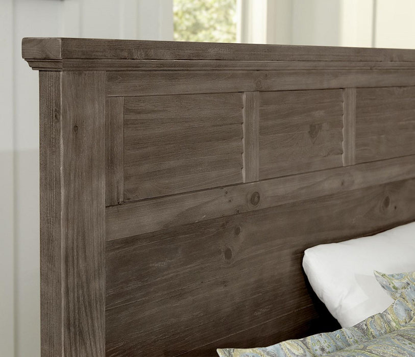 Vaughan-Bassett Sawmill King Louver Bed in Saddle Grey